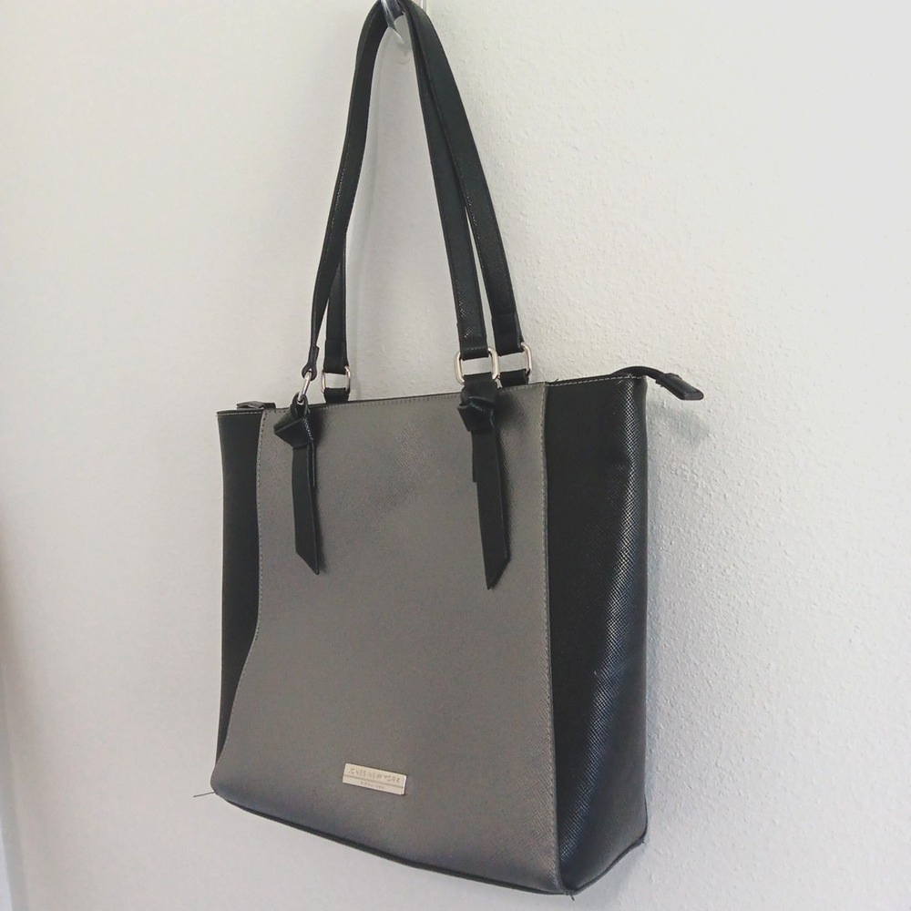 Jones New York SIGNATURE  Black Pebble Faux Leather Satchel Tote Bag Silver Chic - Picture 3 of 12